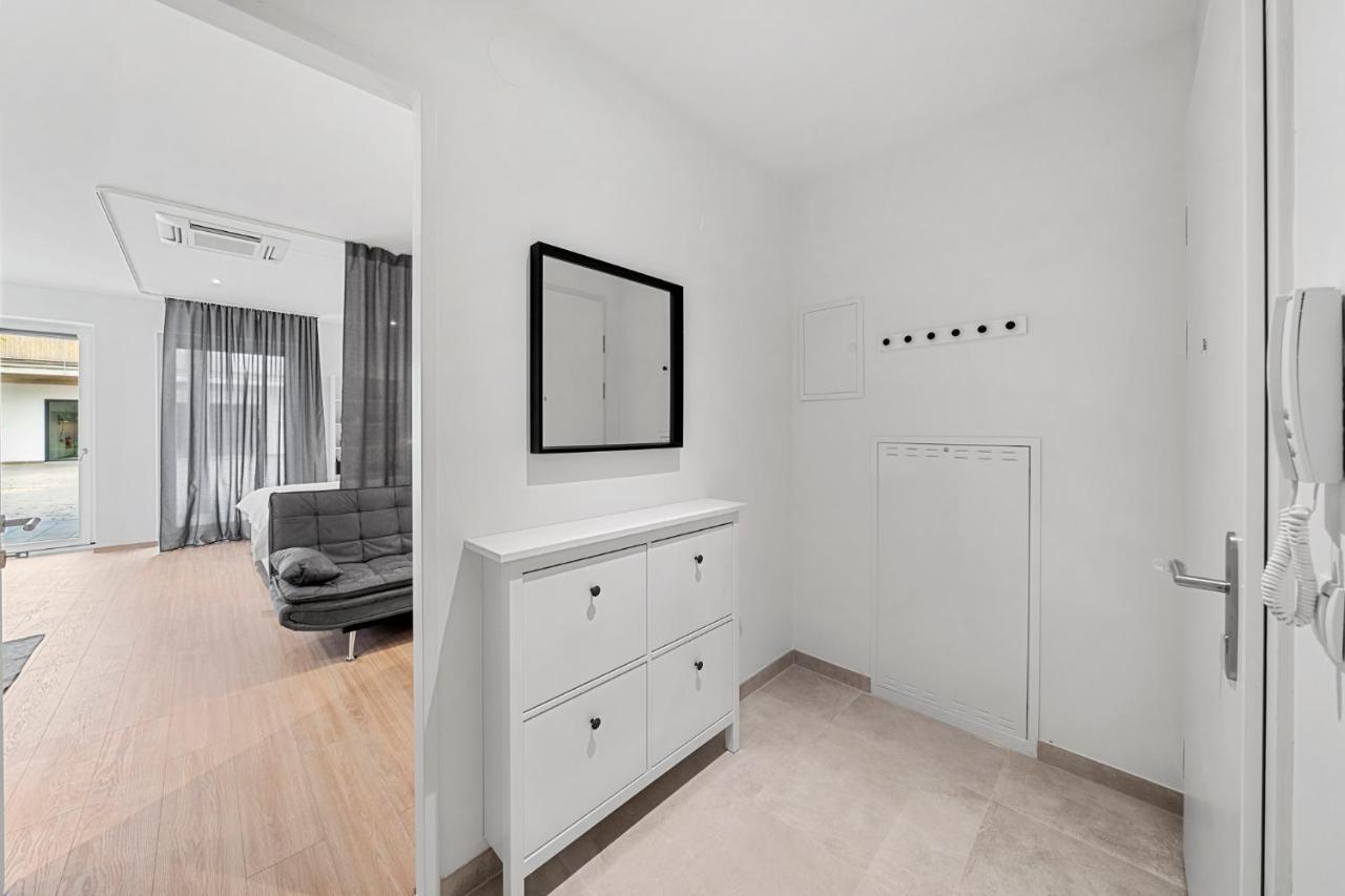Vibestudio 303 - Central - Ac - Near Parking เวียนนา ภายนอก รูปภาพ